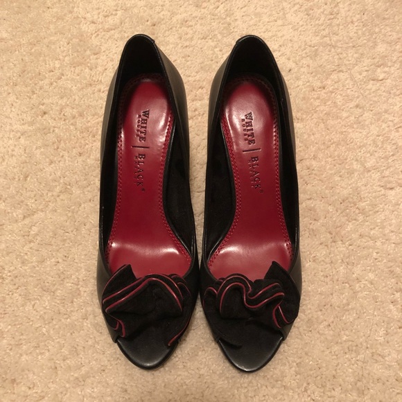 NWOT Peep Open Toe Black Leather Stiletto Heels - Picture 2 of 6